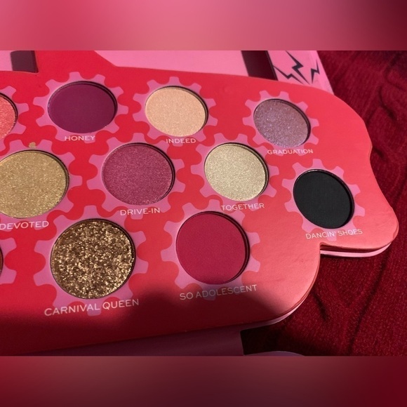 Rare Sold Out Grease Revolution London Makeup Pallet It’s the word! 18 eyeshadow - Picture 5 of 12